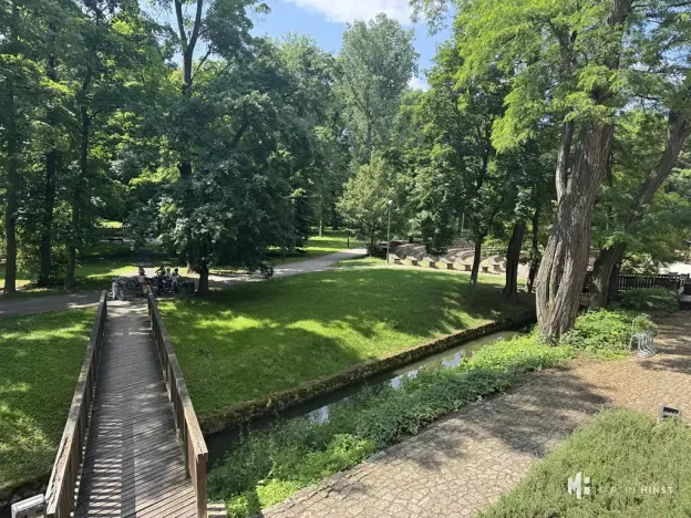 Pronájem kanceláře, Praha - Dolní Počernice, Národních hrdinů, 19 m2