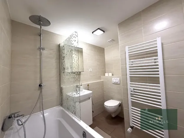 Prodej bytu 1+kk, Praha - Troja, Hnězdenská, 37 m2