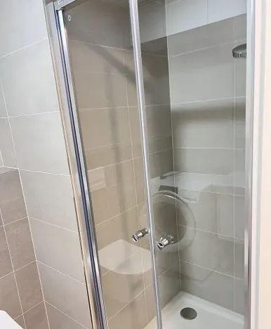 Pronájem bytu 1+kk, Praha - Smíchov, Plzeňská, 41 m2