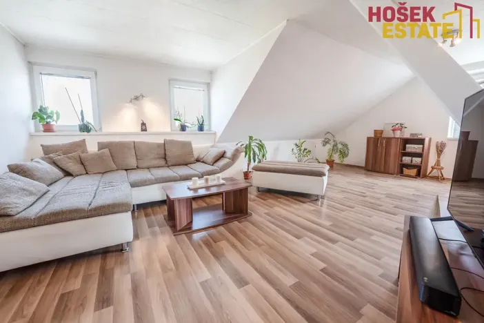 Prodej bytu 3+1, Tvarožná Lhota, 81 m2