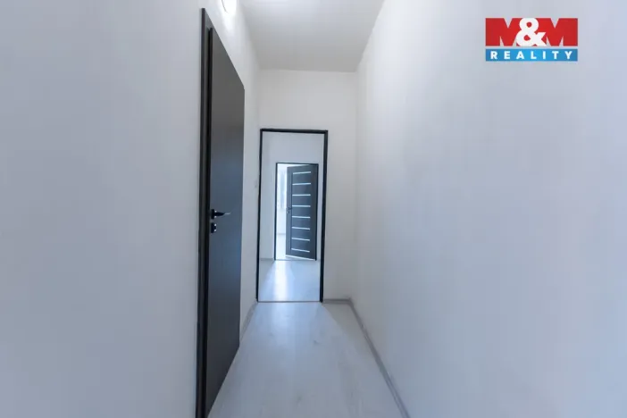 Prodej bytu 3+1, Chomutov, 17. listopadu, 78 m2