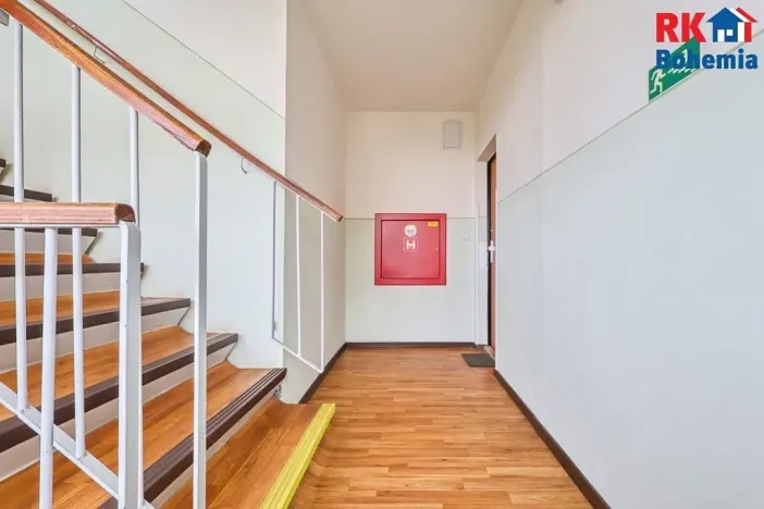 Pronájem bytu 3+1, Praha - Kobylisy, Šiškova, 68 m2