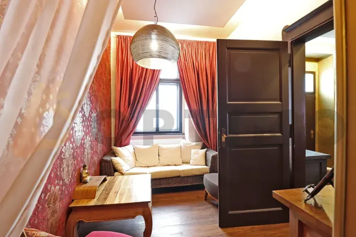 Pronájem kanceláře, Praha - Smíchov, Grafická, 50 m2