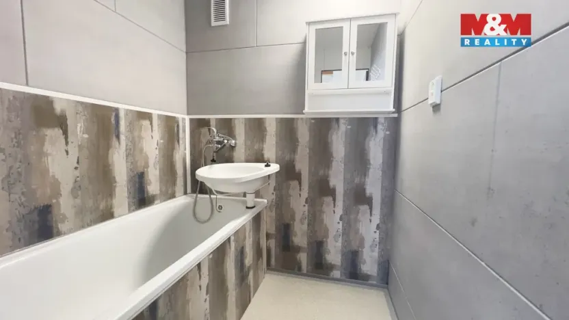 Pronájem bytu 3+1, Holešov - Všetuly, Družby, 70 m2