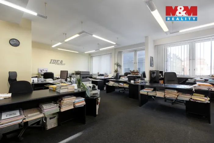 Prodej obchodního prostoru, Bruntál, nám. Míru, 720 m2