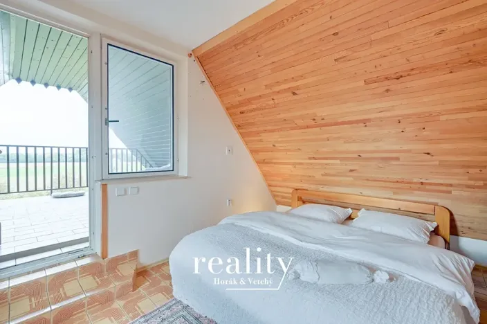 Prodej rodinného domu, Hodonice, 480 m2