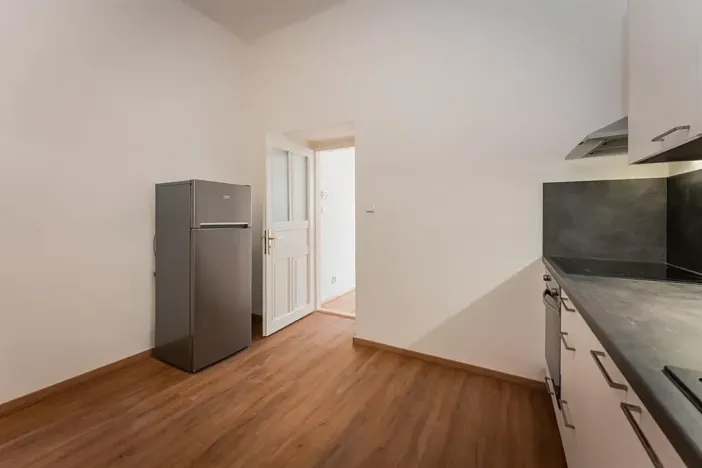 Pronájem bytu 2+kk, Praha - Nové Město, Lípová, 41 m2