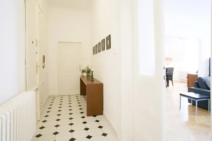 Pronájem bytu 4+1, Praha - Nové Město, Biskupská, 132 m2