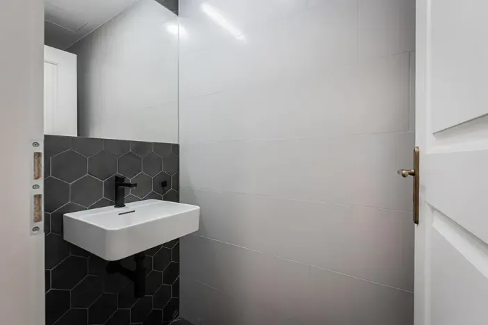 Pronájem obchodního prostoru, Praha - Malá Strana, Vlašská, 98 m2