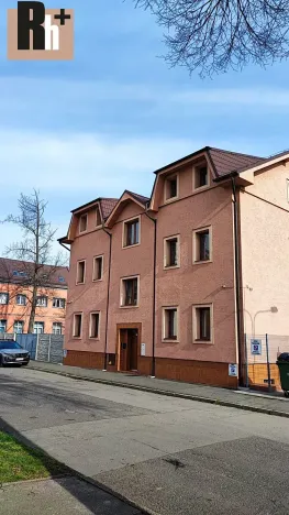 Prodej činžovního domu, Ostrava, Newtonova, 708 m2