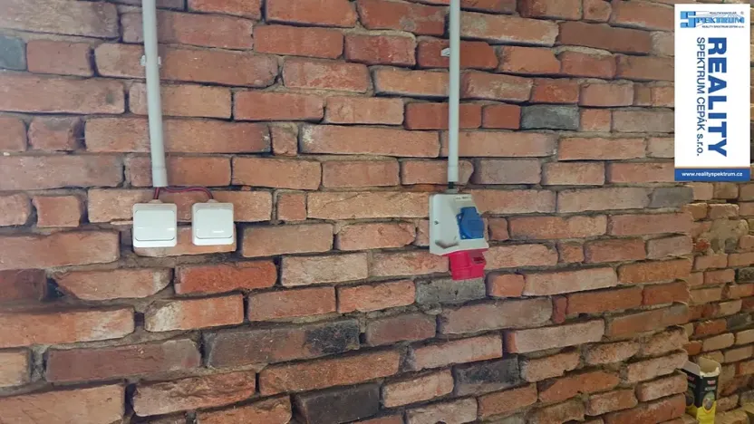 Pronájem skladu, České Budějovice, České Vrbné, 282 m2