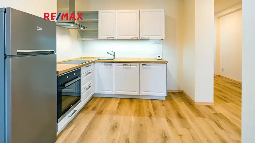 Prodej bytu 2+1, Česká Lípa, Škroupovo náměstí, 75 m2