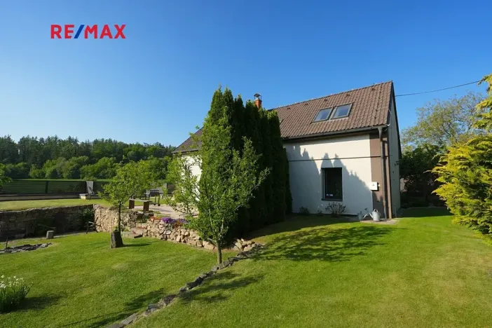 Prodej kanceláře, Lomnice, 298 m2