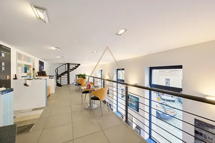 Pronájem obchodního prostoru, Praha - Vršovice, Černomořská, 364 m2