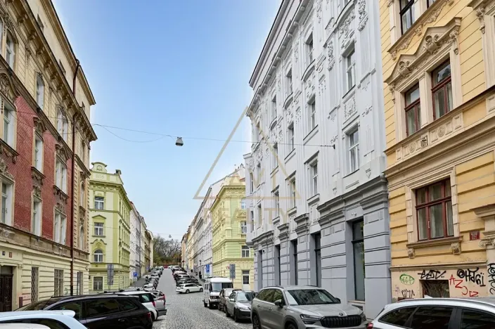 Pronájem obchodního prostoru, Praha - Vršovice, Černomořská, 364 m2