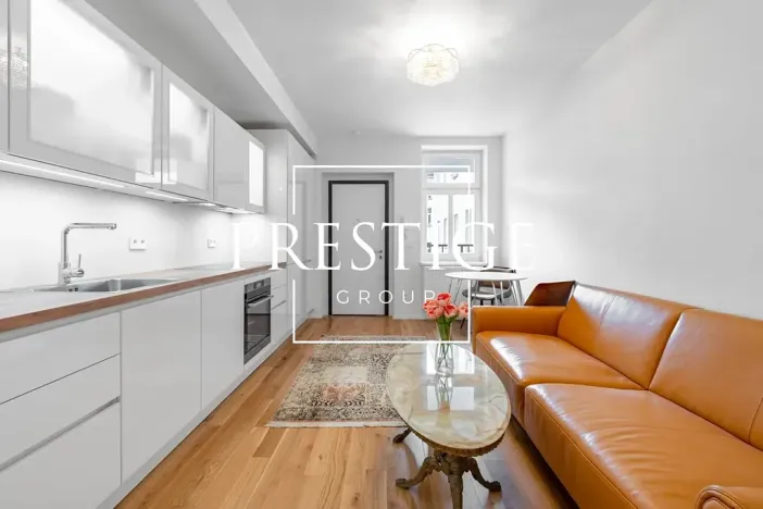 Pronájem bytu 2+kk, Praha - Smíchov, Plzeňská, 36 m2