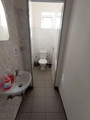 Pronájem kanceláře, Teplice, Masarykova třída, 110 m2