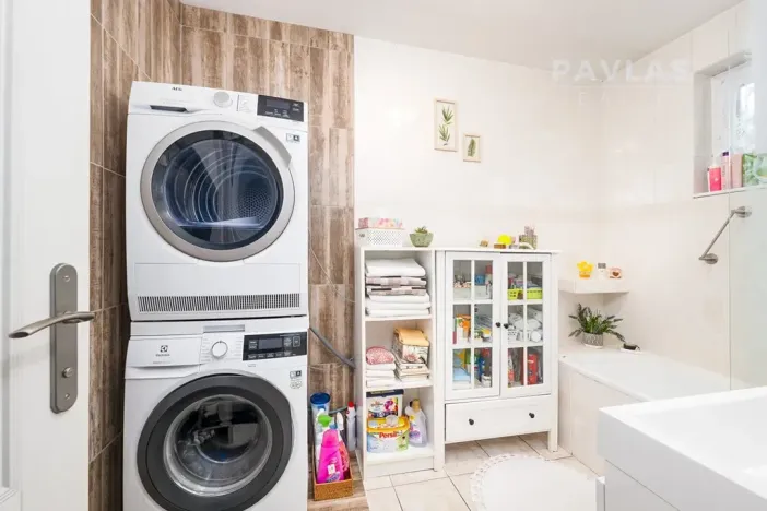 Prodej rodinného domu, Světlík, 211 m2