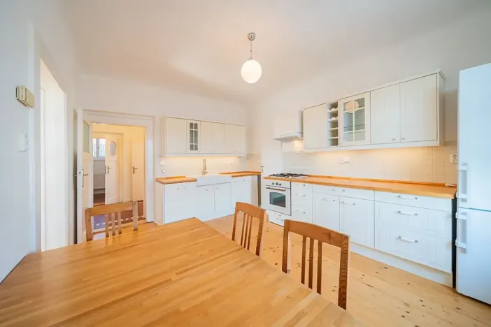 Pronájem bytu 5+1, Praha - Modřany, Nečova, 200 m2