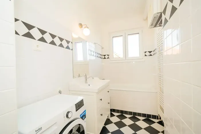 Pronájem bytu 5+1, Praha - Modřany, Nečova, 200 m2