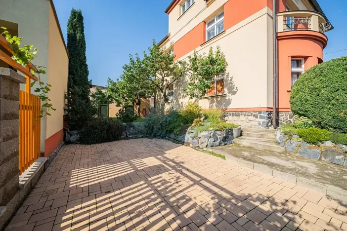 Pronájem bytu 5+1, Praha - Modřany, Nečova, 200 m2