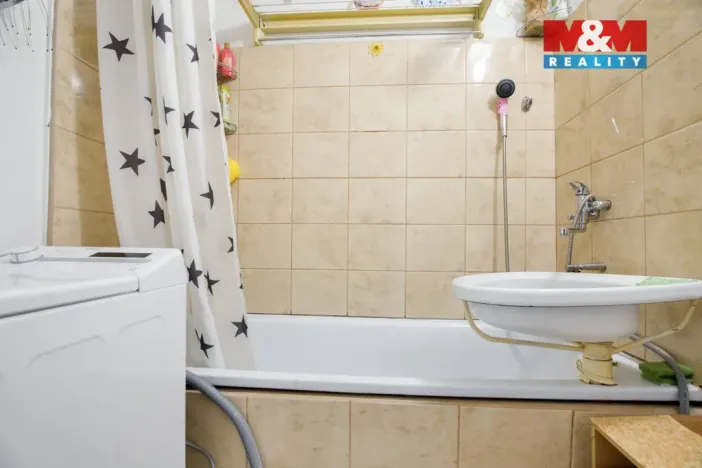 Prodej bytu 3+1, Ústí nad Labem - Severní Terasa, Rabasova, 70 m2