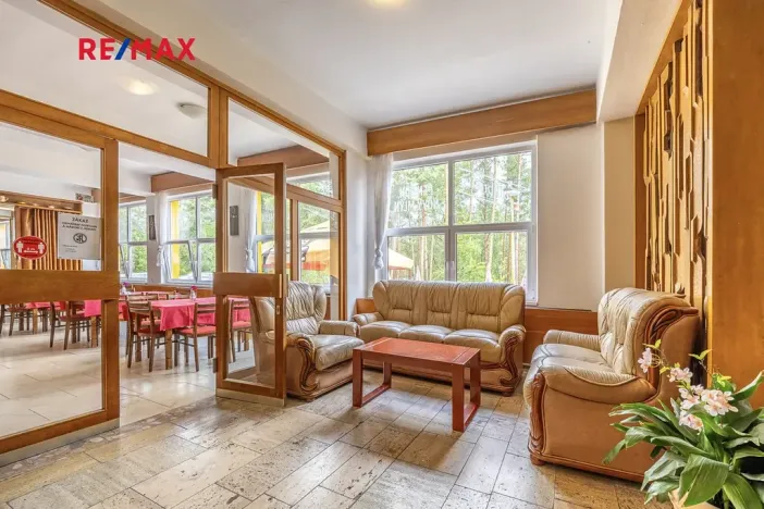 Prodej rodinného domu, Doksy, Pod Borným, 1700 m2