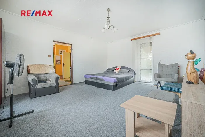 Prodej rodinného domu, Praha - Dolní Počernice, Listopadová, 302 m2