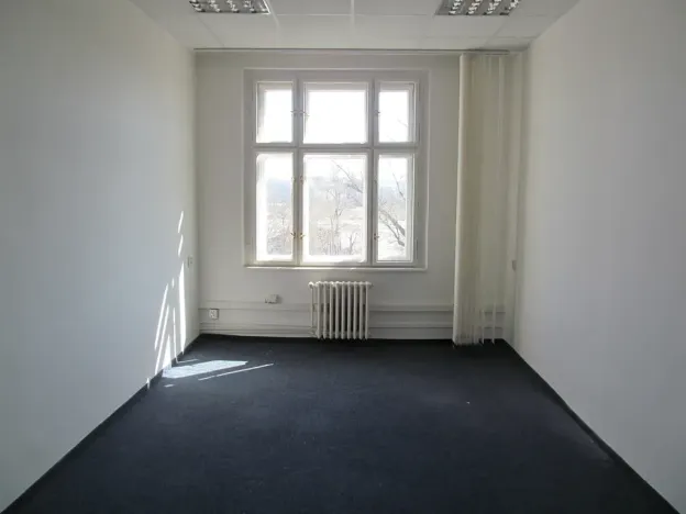 Pronájem kanceláře, Praha - Holešovice, Jablonského, 21 m2