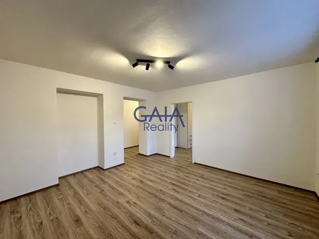 Pronájem bytu 2+1, Hodonín, Křičkova, 57 m2