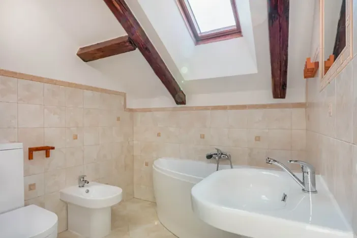 Prodej bytu 2+kk, Praha - Smíchov, Plzeňská, 63 m2