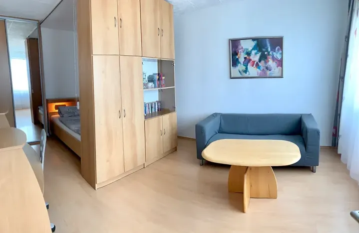 Pronájem bytu 1+1, Praha - Kobylisy, Košťálkova, 35 m2