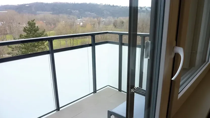 Pronájem bytu 1+kk, Praha - Hodkovičky, Šífařská, 34 m2