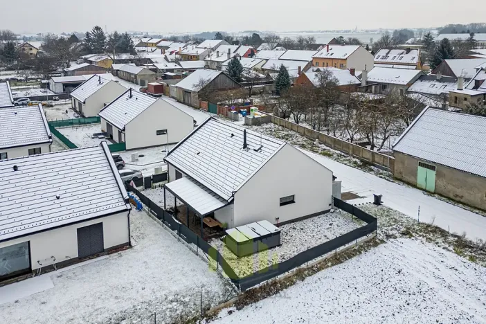 Prodej rodinného domu, Ústín, 128 m2