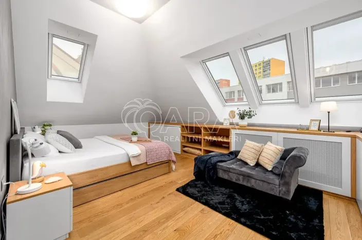 Prodej bytu 2+kk, Praha - Michle, Michelská, 99 m2