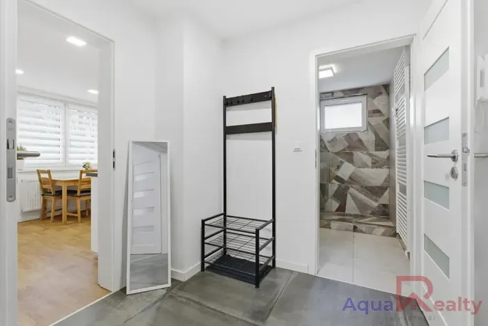 Prodej bytu 2+1, Ostrov, Masarykova, 51 m2