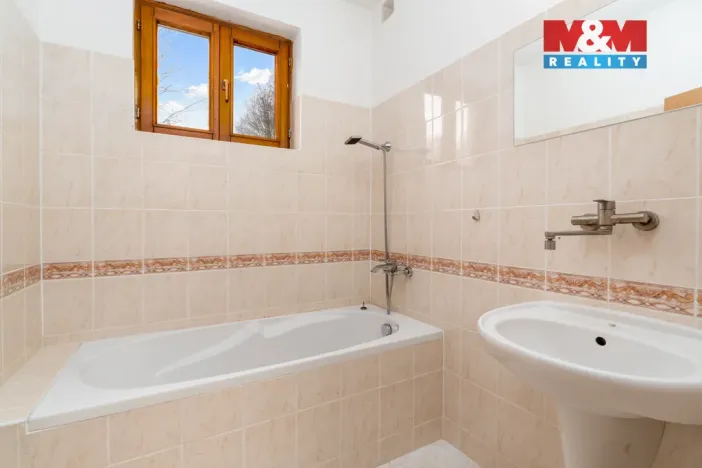 Pronájem bytu 1+1, Chlumec, Ústecká, 38 m2