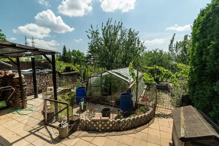 Prodej chaty, Hradčany, 61 m2