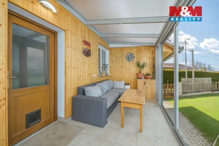 Prodej rodinného domu, Krupá, 186 m2