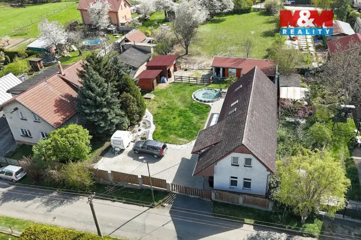 Prodej rodinného domu, Krupá, 186 m2