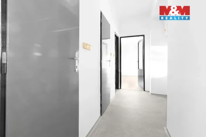 Pronájem bytu 2+1, Petrovice, 58 m2