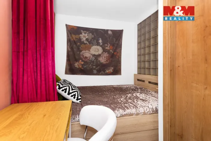 Pronájem bytu 1+1, Pardubice - Studánka, Josefa Janáčka, 32 m2