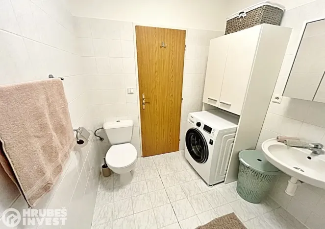 Prodej bytu 2+kk, Hradec Králové, Na Hrázce, 58 m2