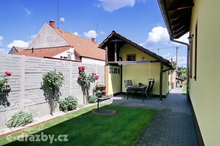 Prodej rodinného domu, Pardubice, 28. října, 156 m2