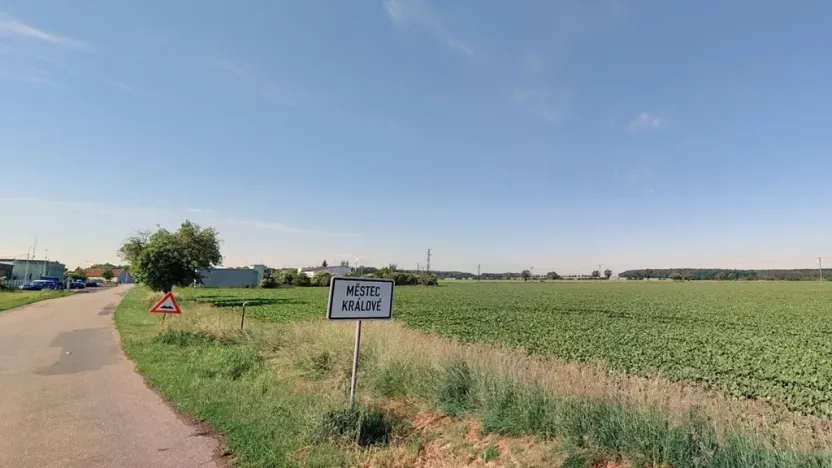 Prodej komerčního pozemku, Městec Králové, 2496 m2