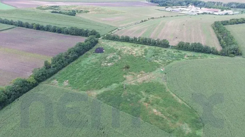 Prodej komerčního pozemku, Troskotovice, 28136 m2