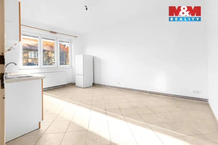 Prodej bytu 2+1, Petrovice, 58 m2