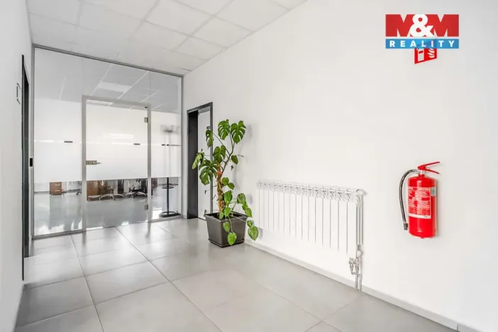 Pronájem kanceláře, Děčín - Děčín II-Nové Město, Benešovská, 320 m2