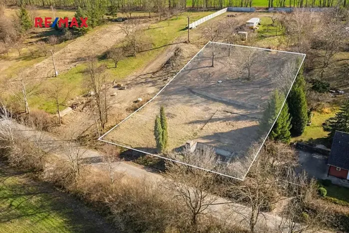 Prodej pozemku pro bydlení, Hřebeč, 1670 m2