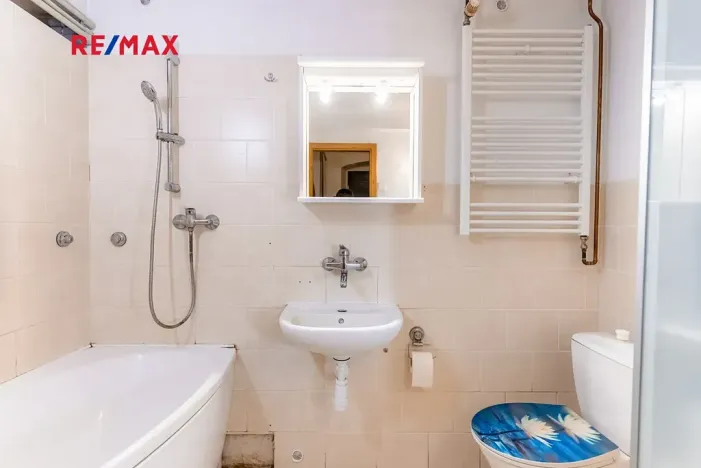 Prodej rodinného domu, Neveklov, 190 m2